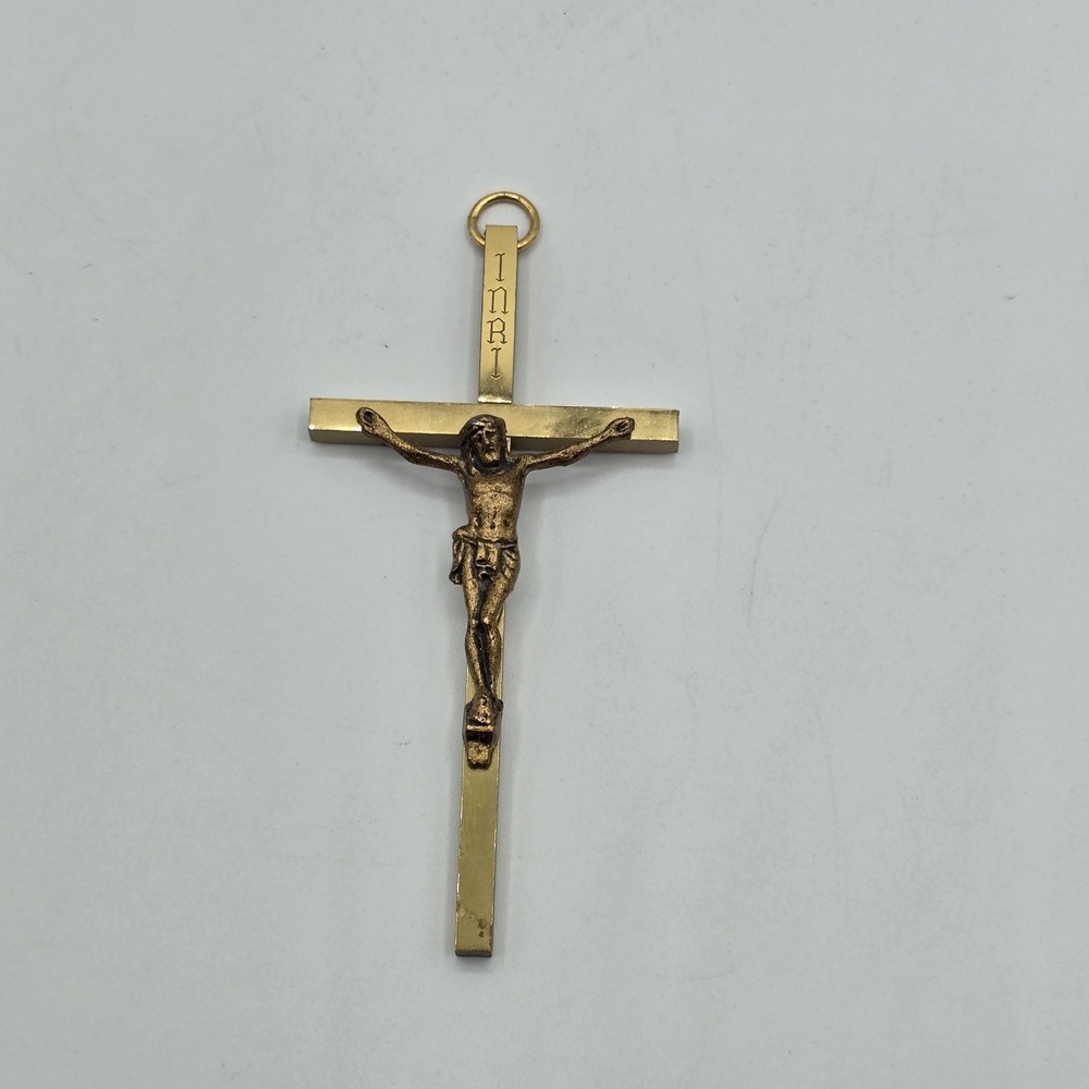 Vintage Catholic Cross Crucifix Jesus INRI‎ Goldtone 4 Inch Pendant